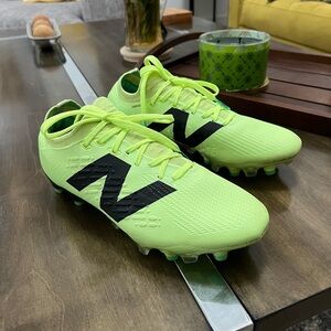 New Balance Green and Black Sneakers with Textured Upper